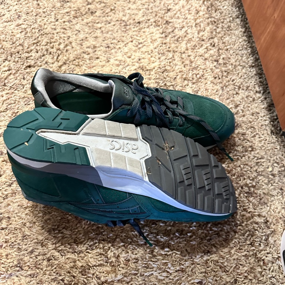 ASICS Men's Teal and Gray Sneakers